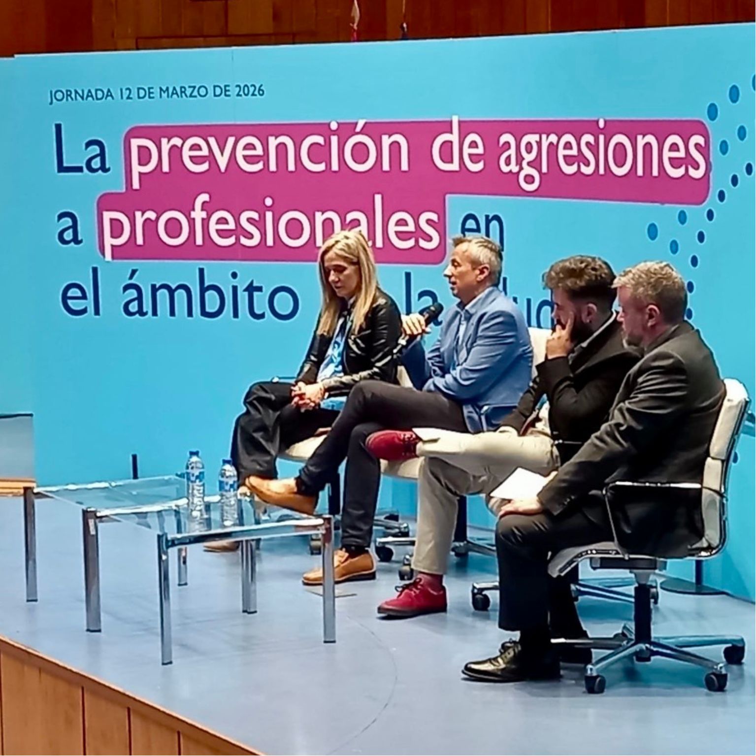 La violència contra els professionals sanitaris creix en l’entorn digital