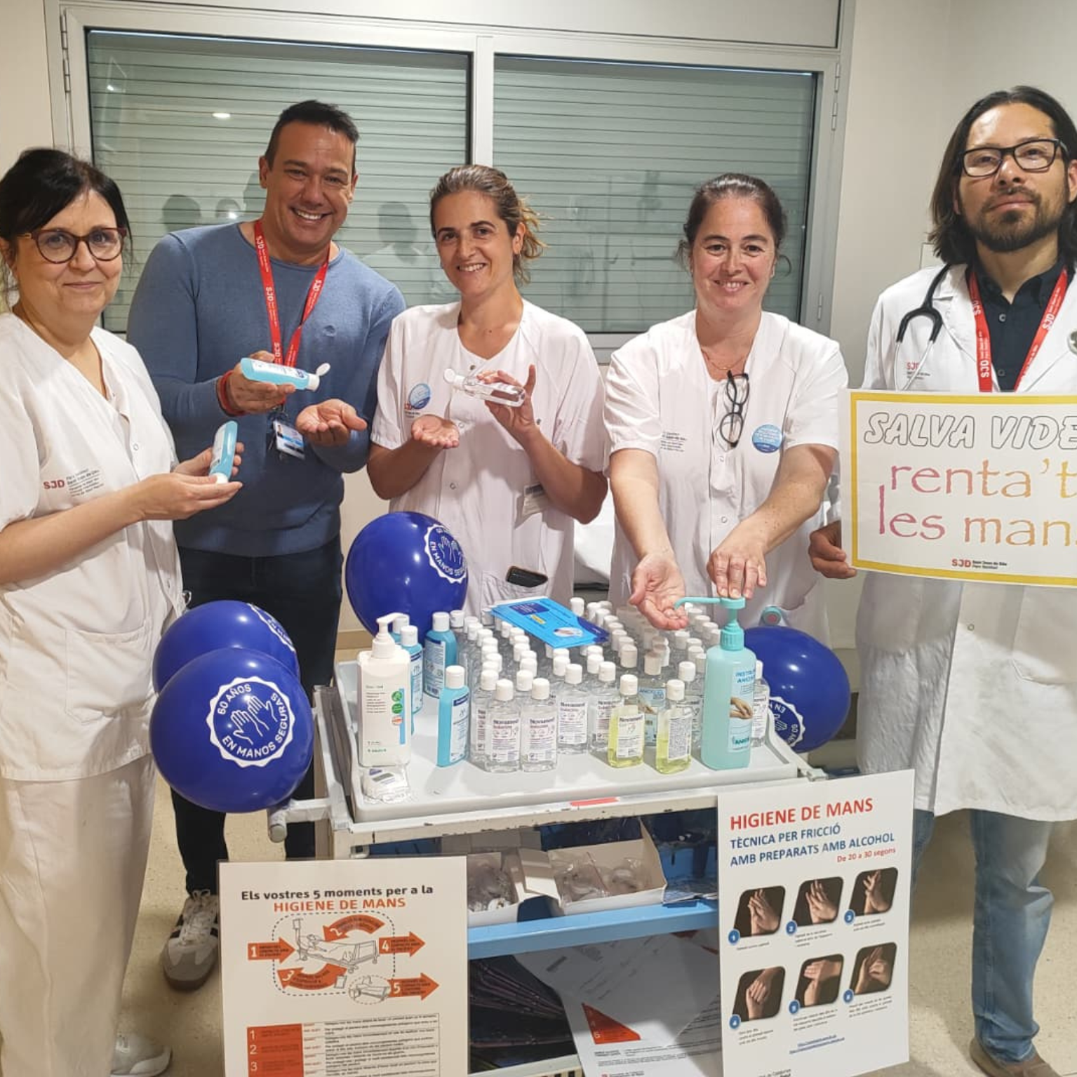 La fricció de mans amb preparats alcohòlics, imprescindible per evitar la transmissió d’infeccions